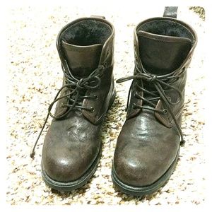 UGG Collection Gavino dark brown boots